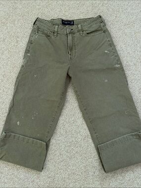 Abercrombie & Fitch baggy pants